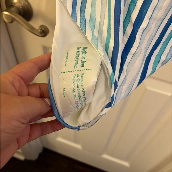 Red Dress Boutique One Piece White with Blue Stripes - Picture 4 of 4